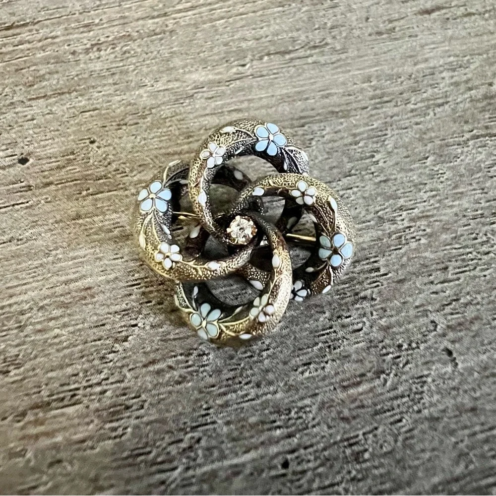 Elegant 14k Gold Victorian Enamel Floral Brooch - Picture 5 of 8
